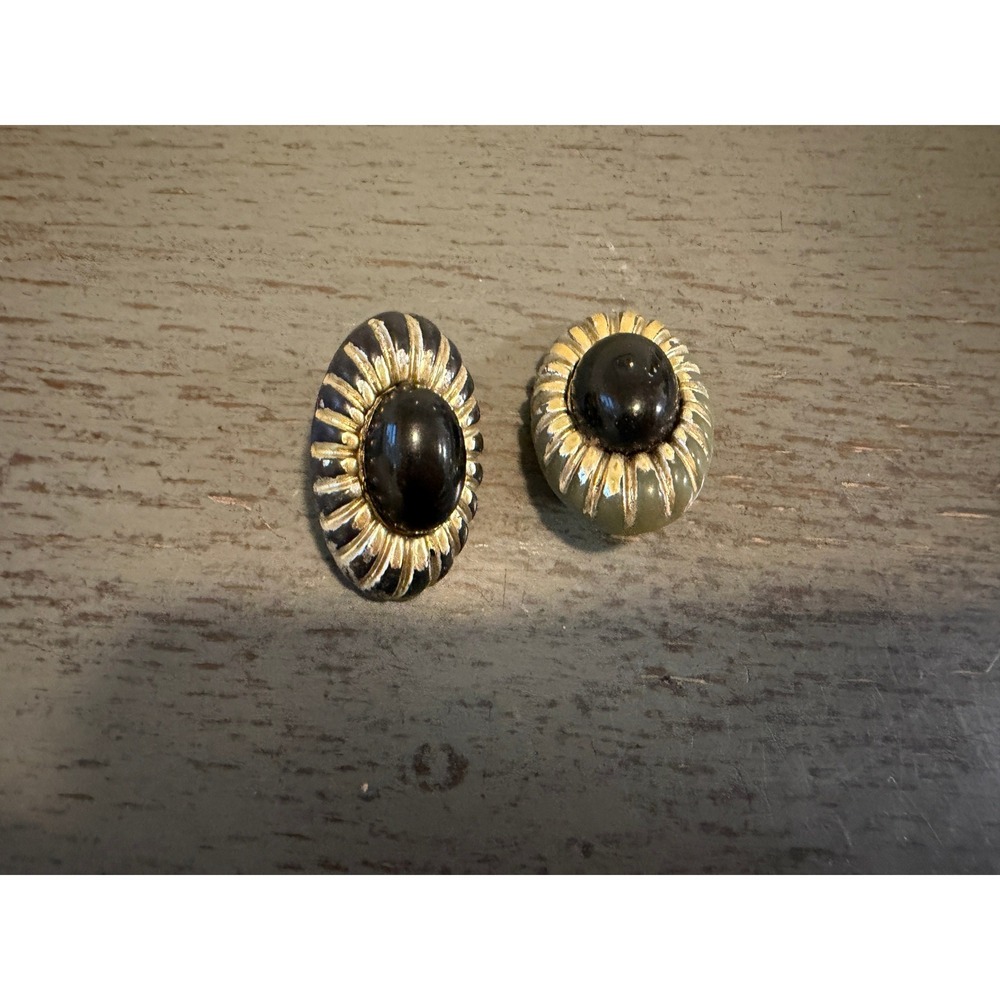 Vintage Mismatched Clip On Earrings Sunburst Cabochon Navy Green Gold Tone